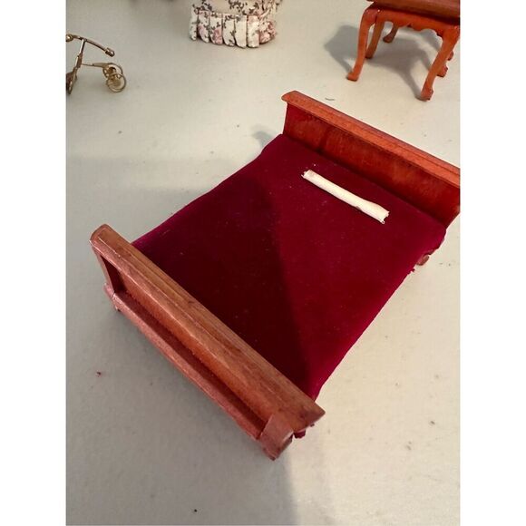 Vintage Wooden Dollhouse Miniature Furniture Set - Picture 9 of 10